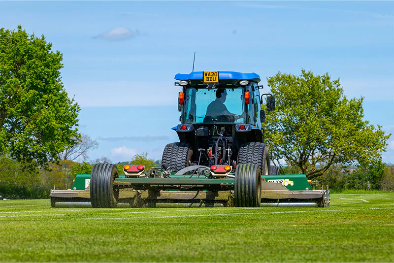 MJ71 SWIFT SERIES TRAILED FINISHING MOWERS