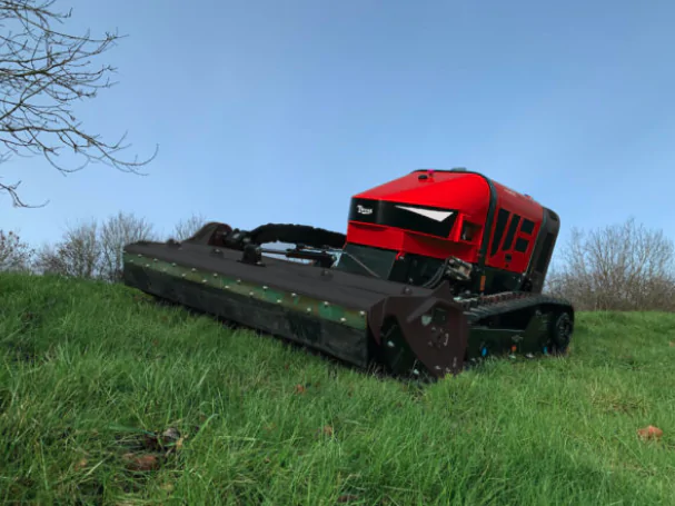 Slopetrak 500 Radio Control Mowers
