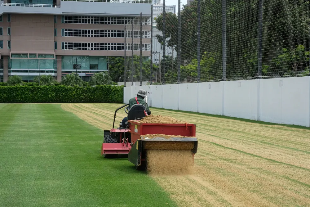 Sand Top Dressers: A Guide to Better Turfgrass Quality